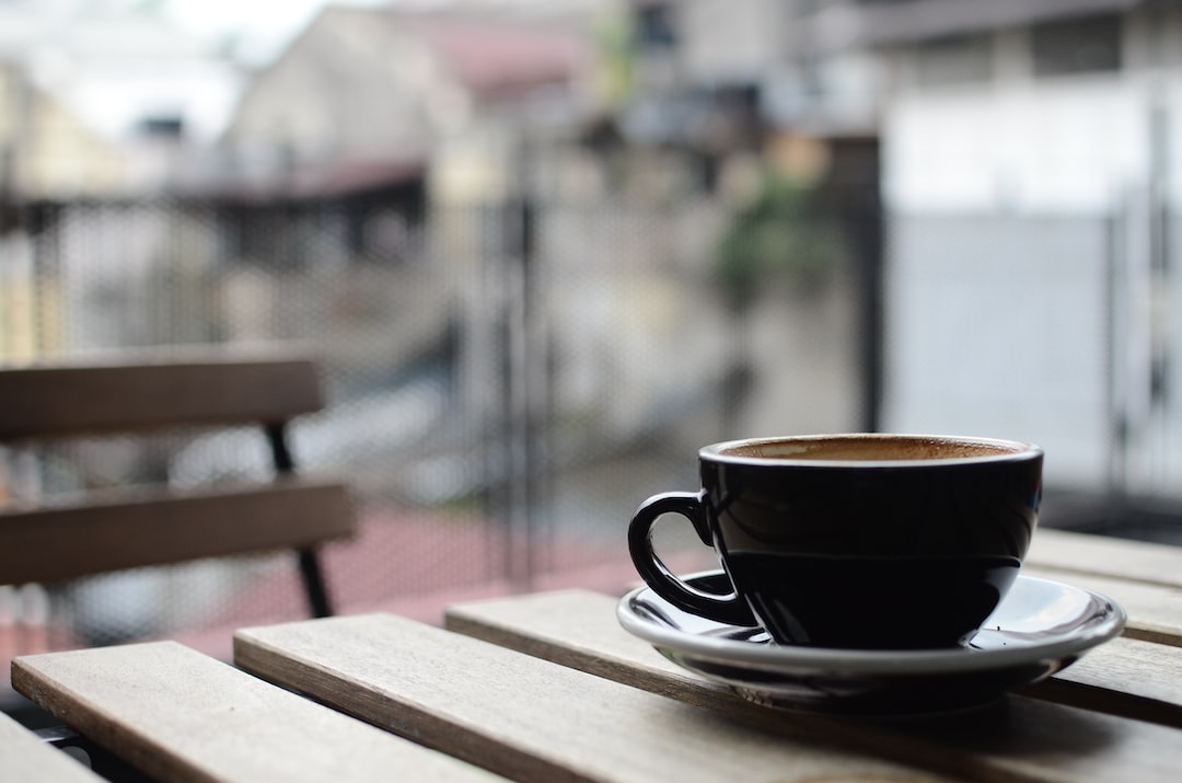 Filiżanka – jak wybrać taką, która będzie idealna do kawy na co dzień?