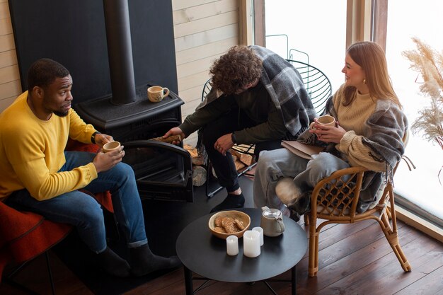 Jak wybrać odpowiedni kocioł na paliwo stałe do Twojego domu?